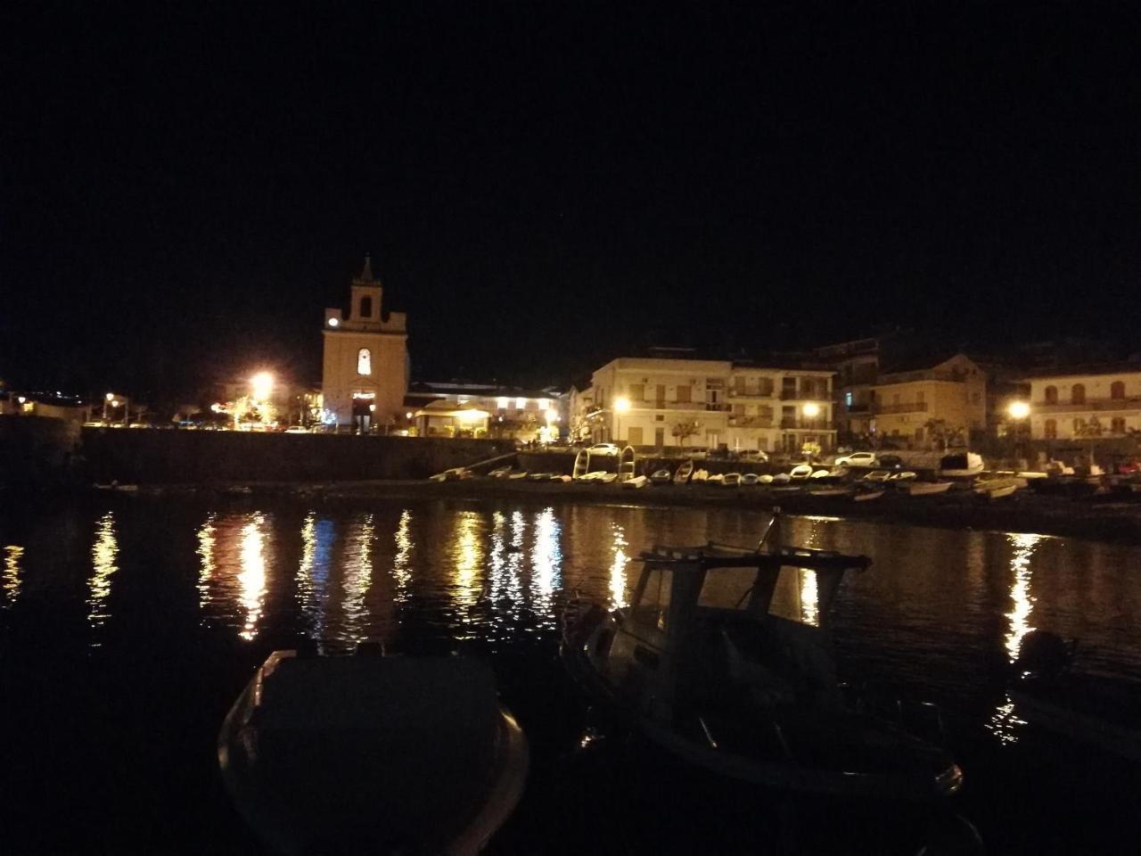 B&B La Spiaggetta Di Stazzo Acireale Exterior foto